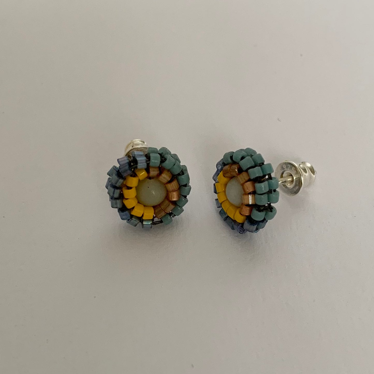 Studs SWIRLY - multi/gul/blå